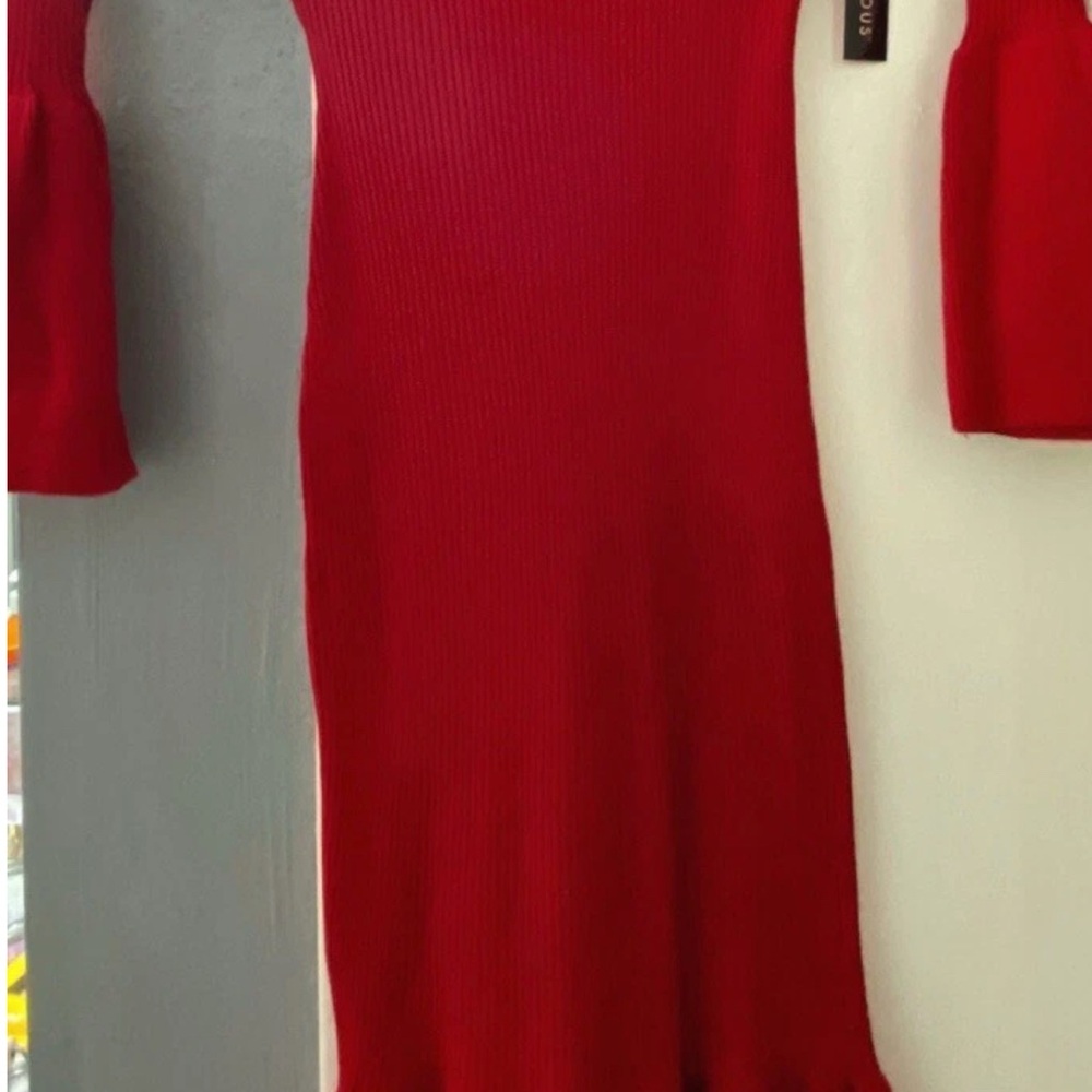 Almost Famous Vibrant Red Long Sleeve Dress